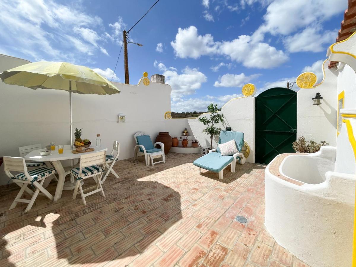 Charming Countryside Home With Fireplace & Patio Alcoutim Luaran gambar