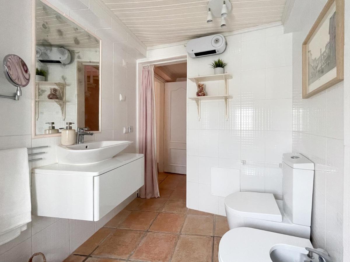 Charming Countryside Home With Fireplace & Patio Alcoutim Luaran gambar